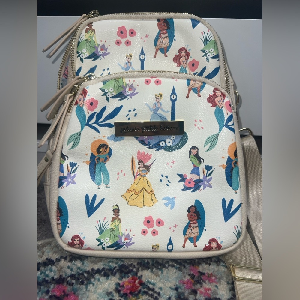 Petunia Pickle Bottom Disney Princess Courage and Kindness Criss-cross sling bag - Picture 2 of 12